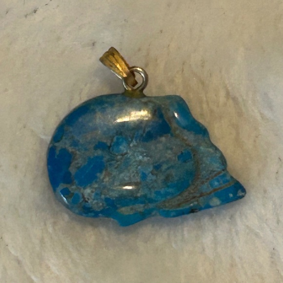Vintage Turquoise Pendant Skull Like Shaped Stone Native American Style - Picture 1 of 2
